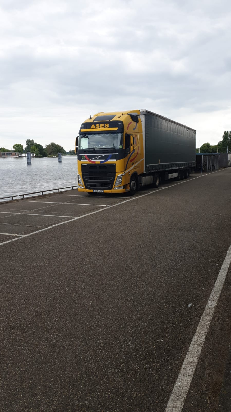 Flota ASES Ideea TUA srl